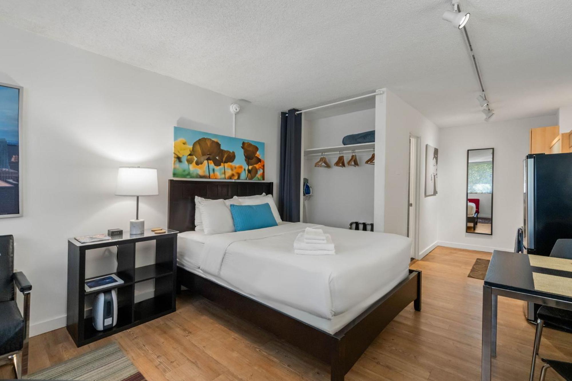 Studios On 25Th By Bca Furnished Apartments أتلانتا الغرفة الصورة