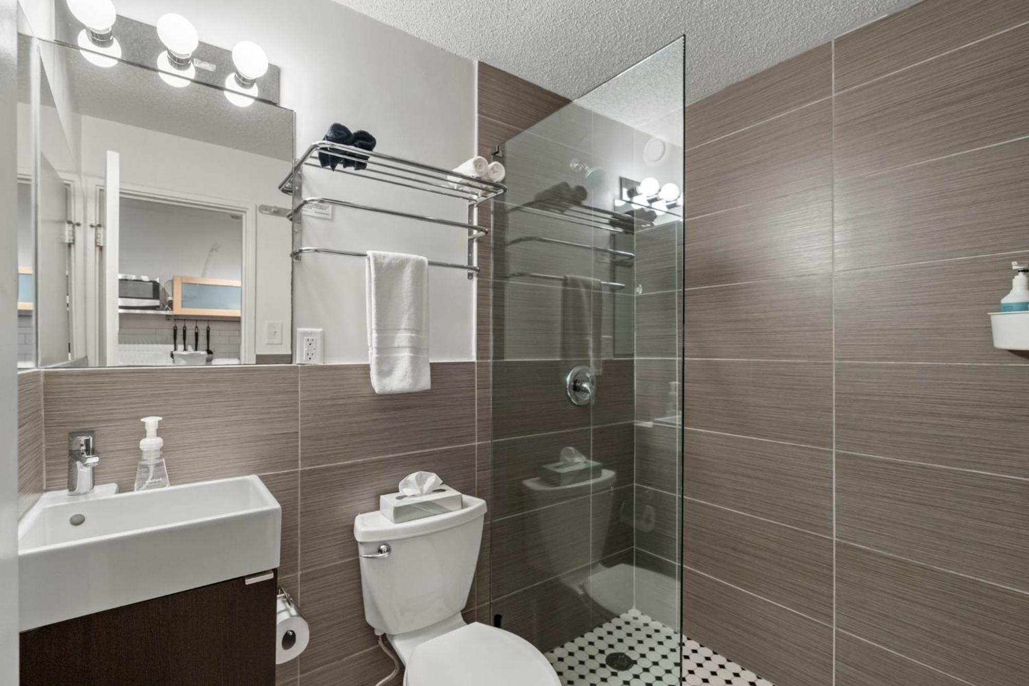 Studios On 25Th By Bca Furnished Apartments أتلانتا الغرفة الصورة